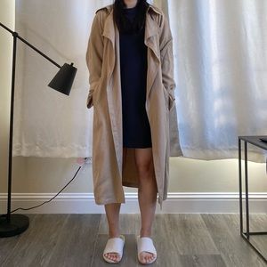 Aritzia Babaton Lawson Trench (camel color) - FREE SHIPPING